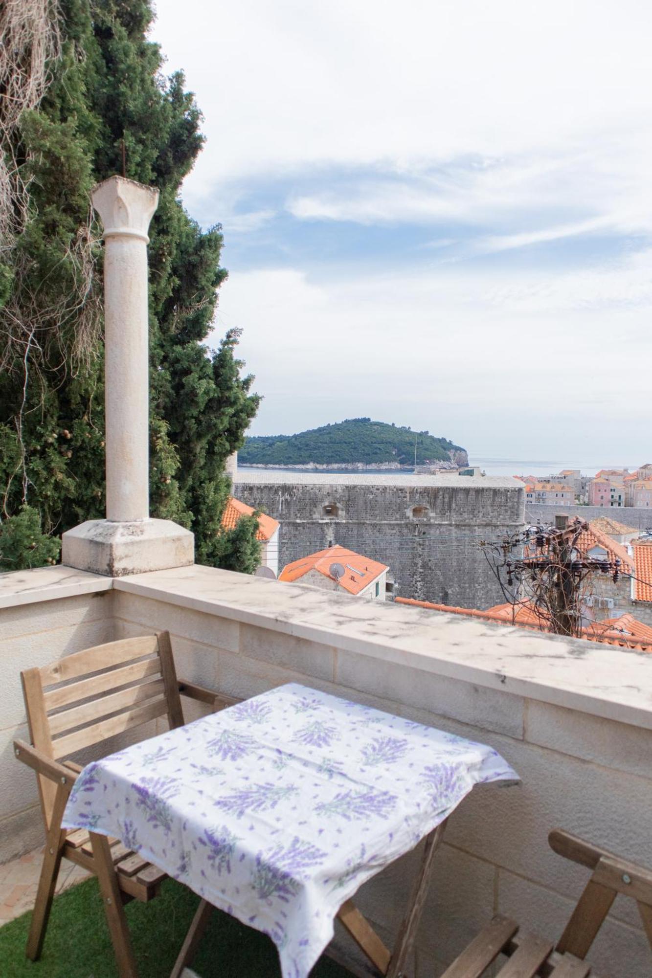 Love Dubrovnik Hostel Exterior photo